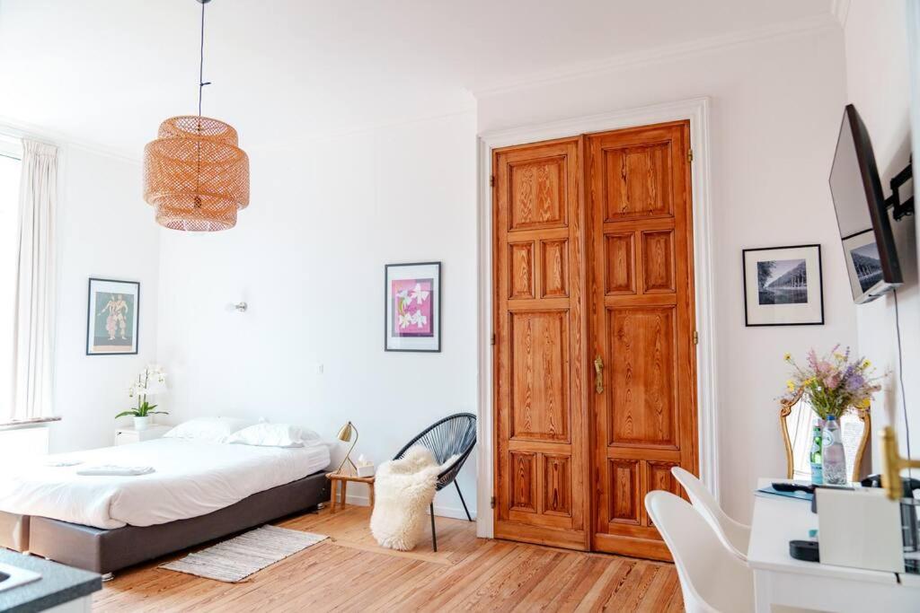 Smart - Gare Du Midi Appartement Brussel